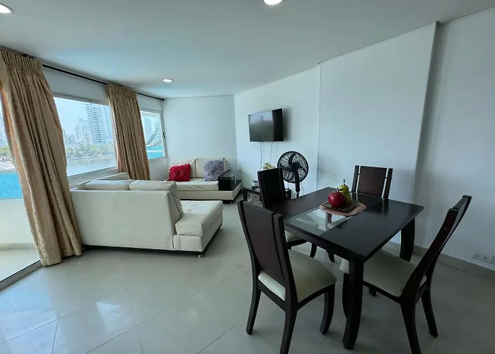 Apartamento En Laguito Ed Torres Del Lago 604 Icdi
